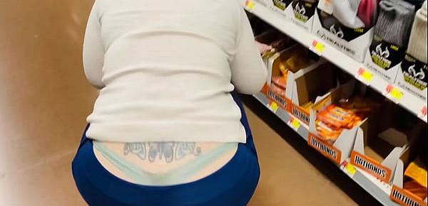  Mom Fat Booty Wedgie at Store